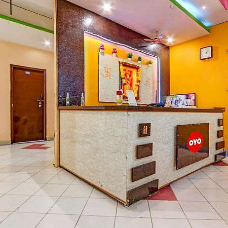 Oyo Flagship Hotel Samruddhi Lodge Nirmal  Exterior foto