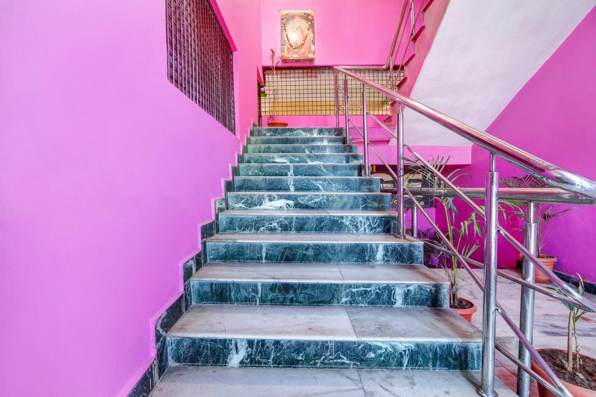 Oyo Flagship Hotel Samruddhi Lodge Nirmal  Exterior foto